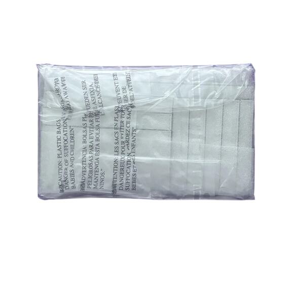 Kate Spade Oh What Fun Nutcracker Large Slim Card Holder Meringue NEW - Picture 9 of 14